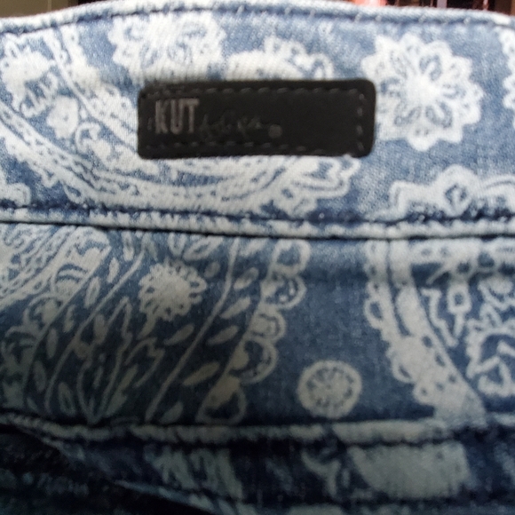 Kut From The Kloth Eva Ankle Skinny Bandana Print Jeans Size 2 - Picture 5 of 11